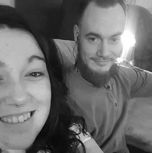 Meet your Posher, Corinne